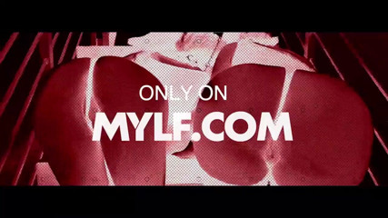 Mylf Official: Musculoso garanhão espanca a bunda gostosa da latina Momma Havana...