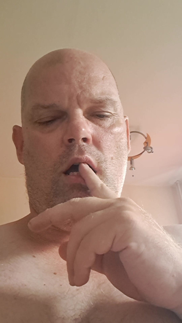 Fickspecht: Will the Slut Become a Whore?