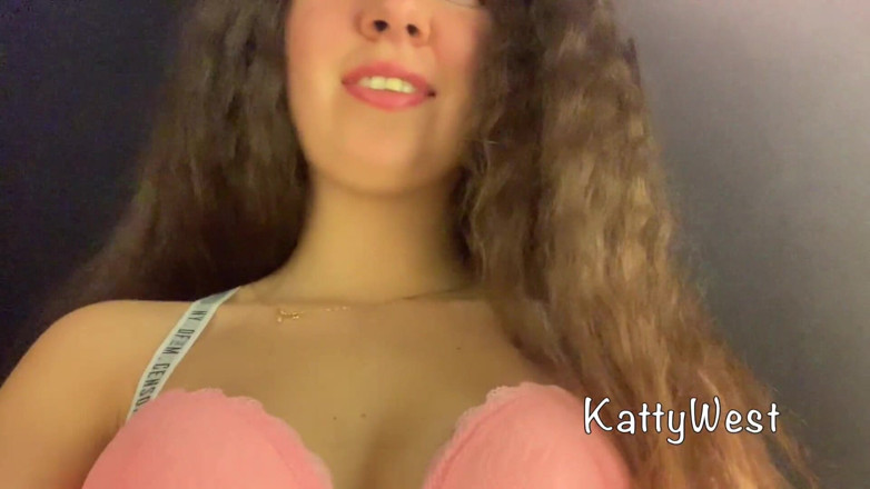 Katty West: My Video From Mall Katty West