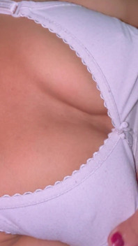 Desi Bhabi Boobs in Bra