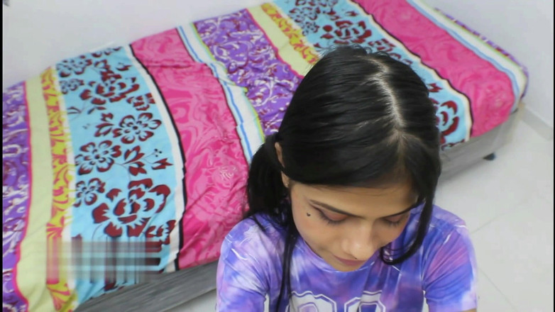 Britany: Britanny Adalah Si rambut coklat yang sangat panas dengan abang...