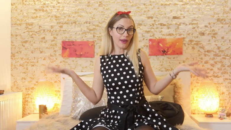 Erotic Tanya: Сюрприз на день Святого Валентина чоловіка