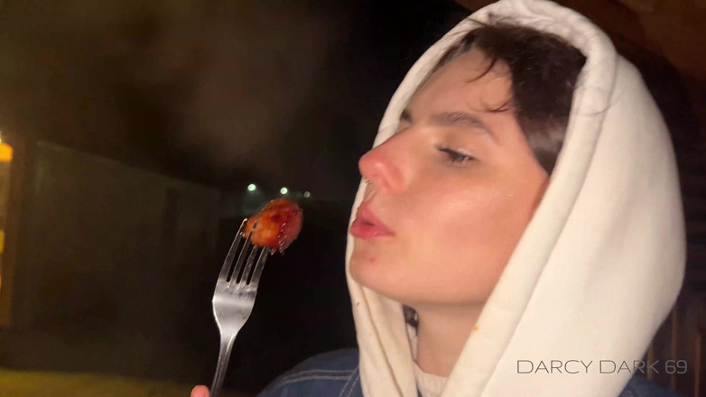 Darcy Dark: सौना में गंदी चुदाई