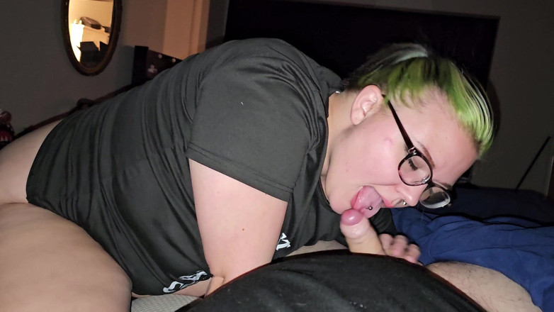 Funhousewife69: Мінет із хвостиками