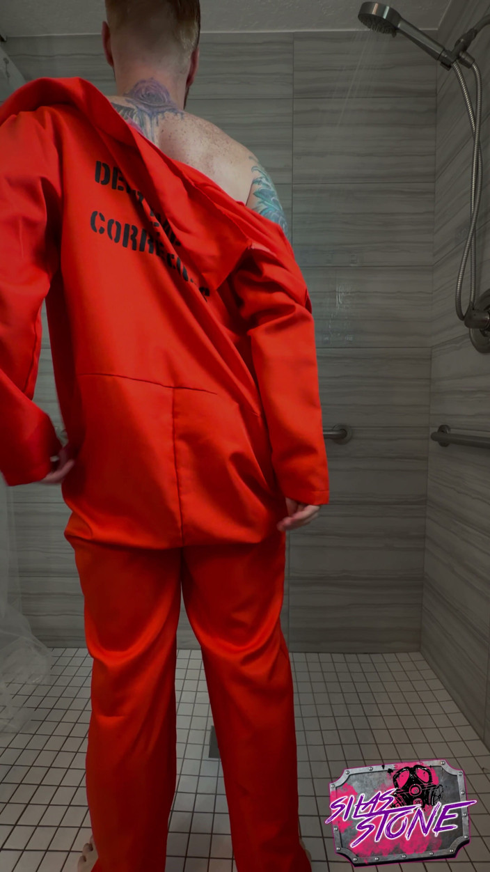 Silas Stone Gay & Solos: Redhead Prison Shower Solo