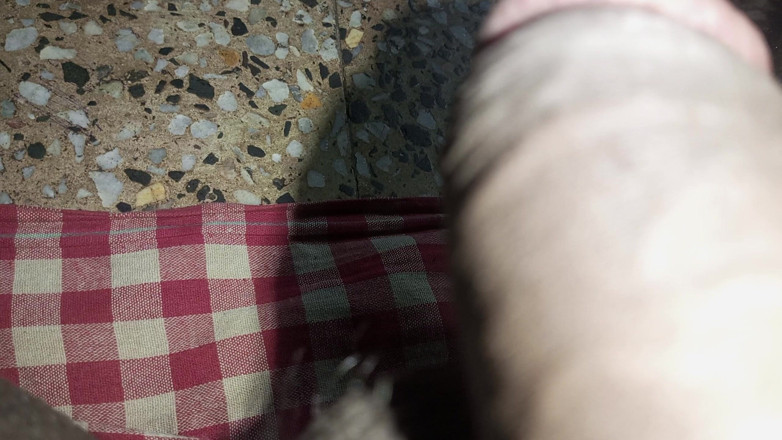 Sweet Indian cock: Moje indická manželka Jasmín saje velkého černého ptáka