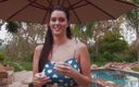 ATKIngdom: Bruneta obraznică Alison Tylor devine personală în acest interviu la piscină
