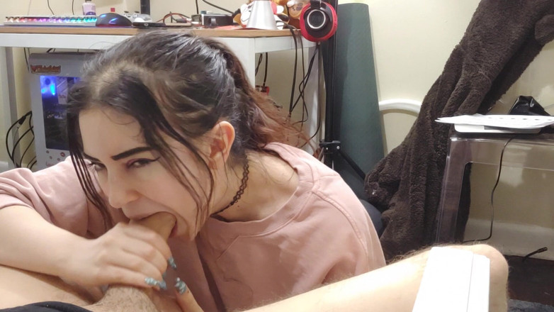 lilredvelvettt: Big Dick Cock Worship