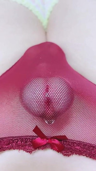 Femboy Close up wytryski i 2 zrujnowane orgazmy