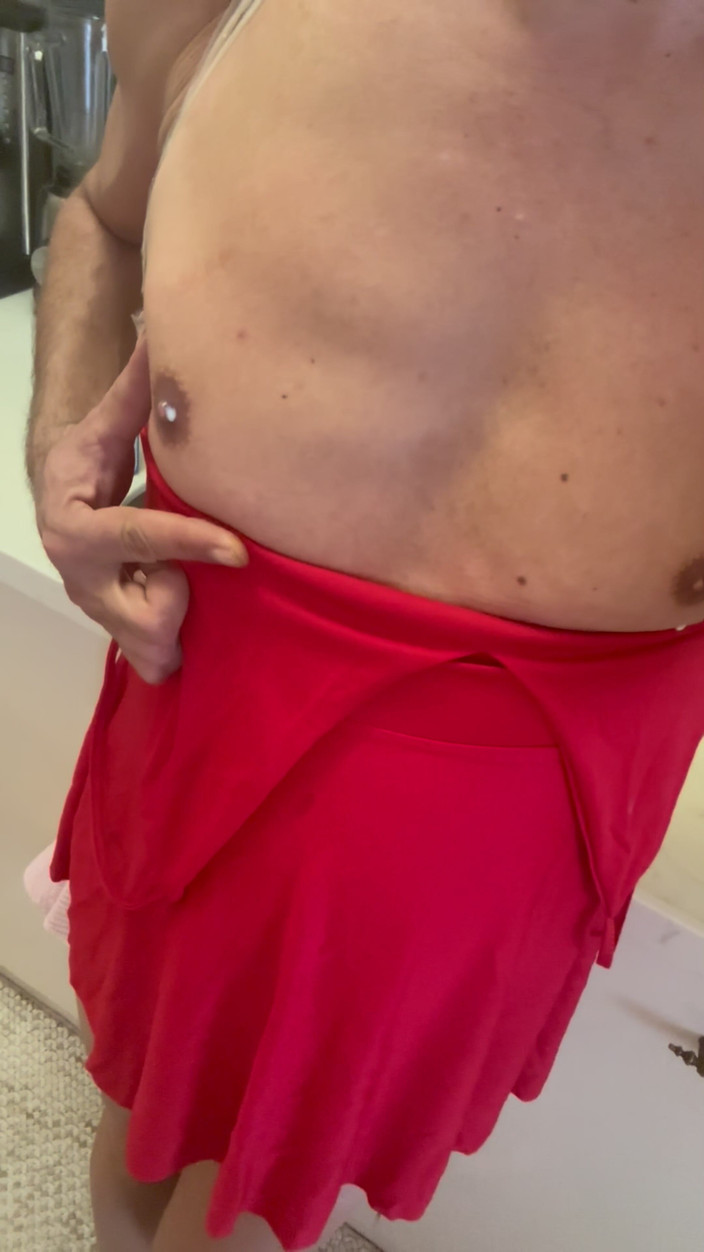 cd_aysemmm: З моїх сосків тече молоко! Я стаю жінкою