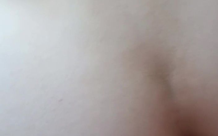 Anonpirates: 아름다운 창녀의 완벽한 엉덩이에 정액