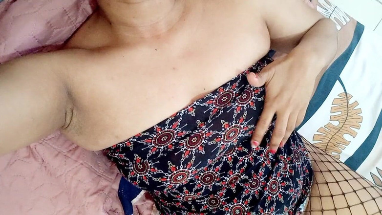 PATY PATY: Ibu tiri yang doyan selingkuh selingkuh dari suaminya, gara-gara nggak...