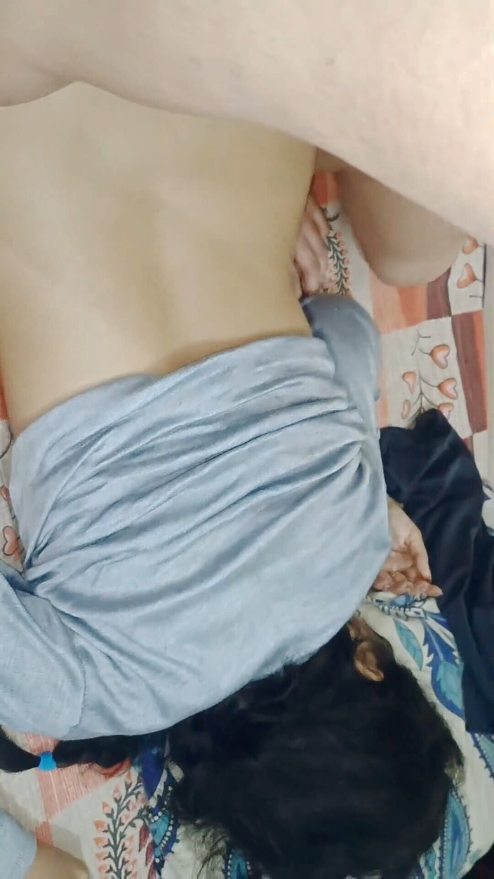 Bplove: 真夜中の友人のクローズアップファック私の熱い妻