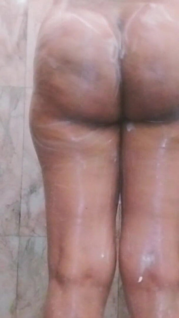 Riyathakur: हॉट कामुक सौतेली बहन - मैंने अपने सौतेले भाई को चोदा और उसका वीर्य निगल लिया