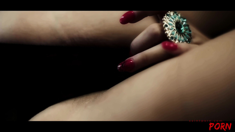 SaintPorn: Tiffany Kingston Ama Consoladores Y Pollas