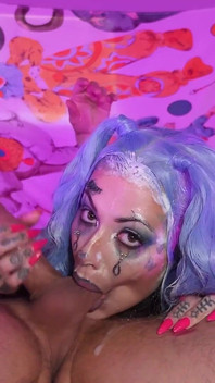 Clown town ep.4: si seksi tiger lilly dicrot di dalam dan dicrot di dalam