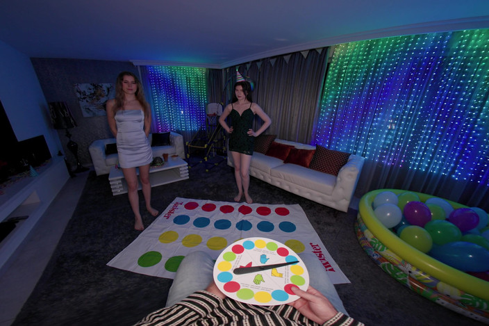 VR pornnow: Twist Me Baby Starring Hot Pearl