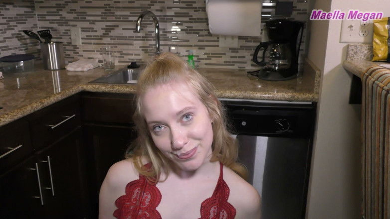 NaughtyMidwestGirls: Maella (Kalllie Taylor) - chupa você na cozinha