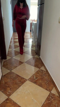 Regina pârțurii red Velvet