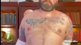 TattedRockerbear bugil dan muncrat
