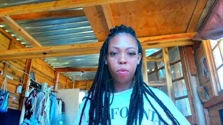 AnalEbony: Dewi seksi semula jadi yang lembut...