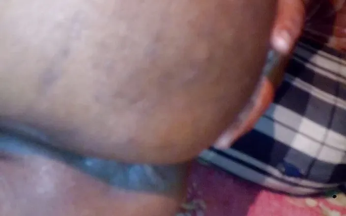 Sadia vabi: Deshi Sexy Sadia Vabi Show His Beautiful Pussy and Ass