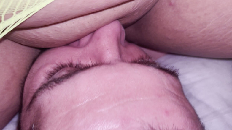 Kinkycouple142: Facesitting