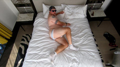 uktattooedchub74: Krátké bílé ponožky Wank & Cum