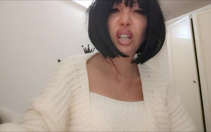 savannahamatoriale: 핫하고 섹시하지만 더러운 발정난 여주인
