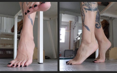 TattoedGirl666: Ignorujte bohyni fetiše na nohy s černou pedikúrou