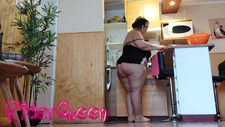 Riderqueen BBW Step Mom Latina Ebony: Pouze Já Riderqueen Velký Zadek Latina BBW MILF