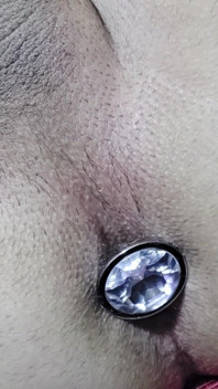 I Put a Nice Plug in My Hot Ass