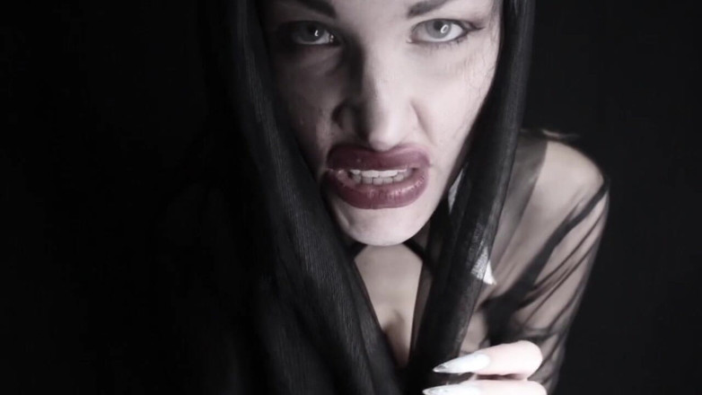 Lady Mesmeratrix Official: Diva del Tubo je temná jeptiška