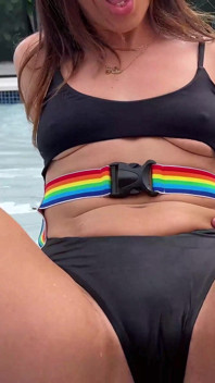 PAWG Kelsi Monroe Gets Fucked in the Pool by Jmac