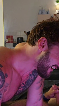 Muscle Bear Beau Grinsell Pounds American Jock Aiden Tyler