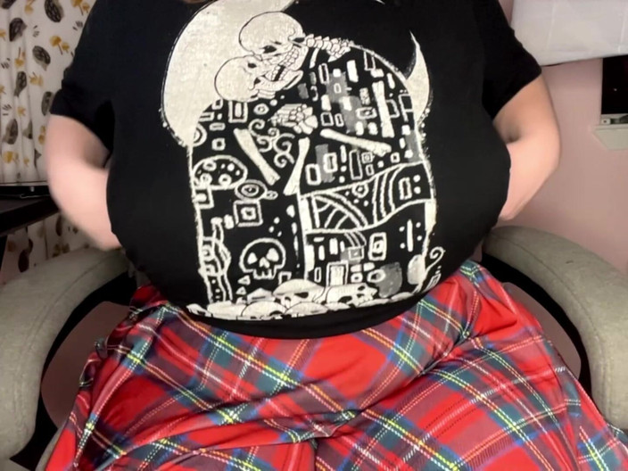 Mushroombitchx: Спокуса величезними цицьками