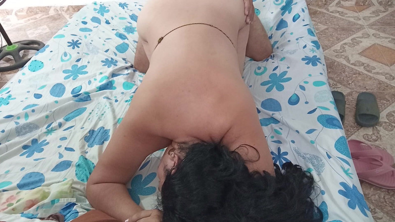 Valkyrieandluigy: Prsatá kurva