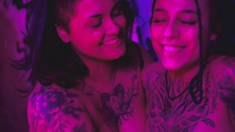 Quente club: 썩은 비너스와 디루즈