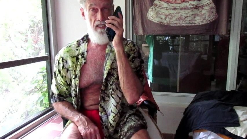 Phonesexpt1 (Mr hairy gardener)