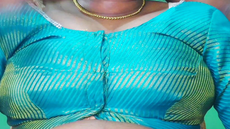 Desi Mohini: 섹시한 BF 여친 상태 로맨틱 상태 섹스 상태 비디오