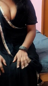 L'arrapante Bhabi Viene Scopata in Stile Desi Con Audio Hindi Completo