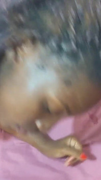 Rabuda freaky faculdade sexy ébano menina grossa fodendo e chupando um pau grande dread head slut - Jhodez