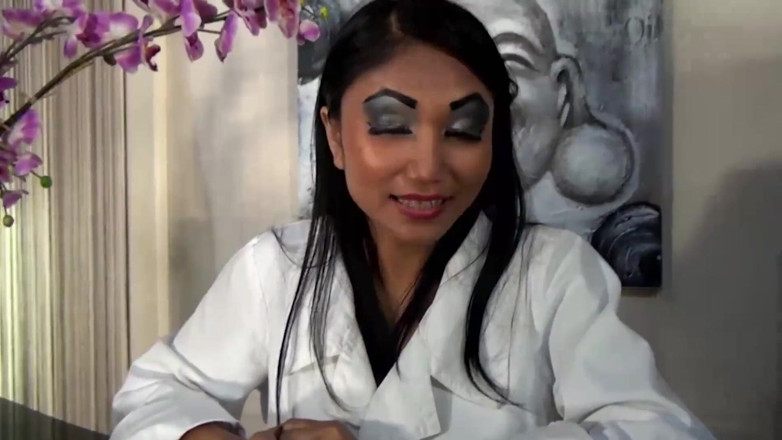 Deutschland porn: Massage anal asiatique