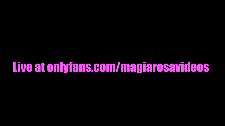 Magia Rosa: Sesi Langsung Pertama Kami Di OnlyFans - Urut dan Seks