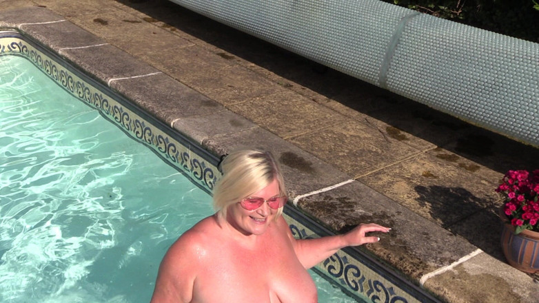 Lacey Starr productions: Piscina solo