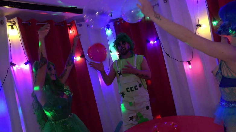 Lily kink: Geile Clowns Ballon-fetisch-spiel