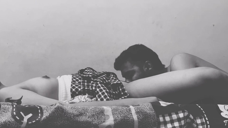 Rishi: Mummy Re Mar Jaugi Guru Aap Janwar Ki Tarah Chodte...