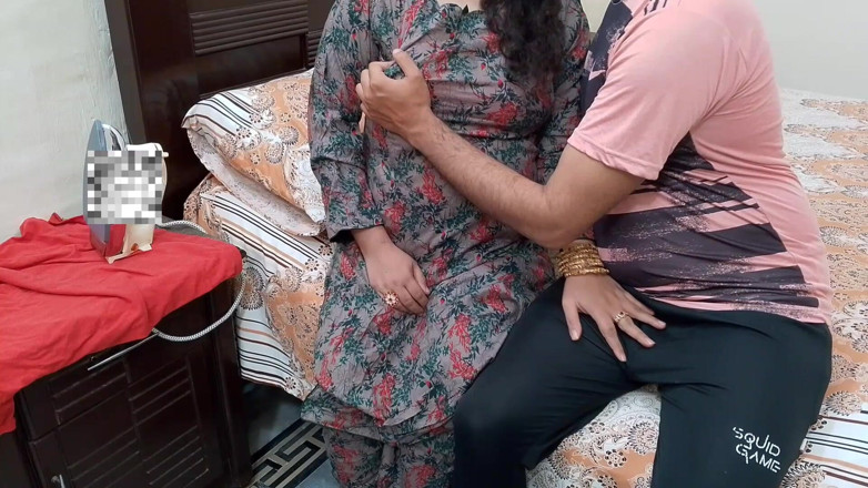QueenbeautyQB: India Bua se une a su hermanastro para vengarse de...
