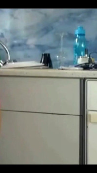 Gagica Sexydea ejaculează pe camera web în direct