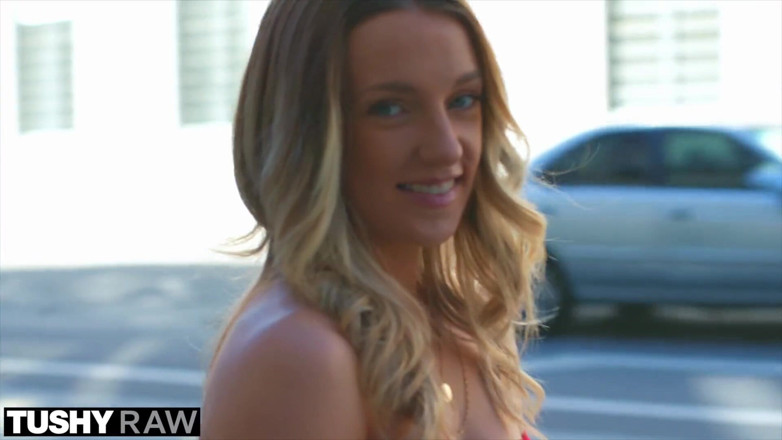 Tushyraw: TUSHYRAW - She's completely addicted to gaping